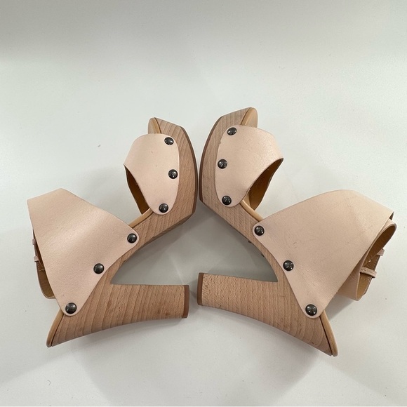 Sergio Rossi heels size 7.5 bone light pink Italian leather wooden platforms - Picture 5 of 14